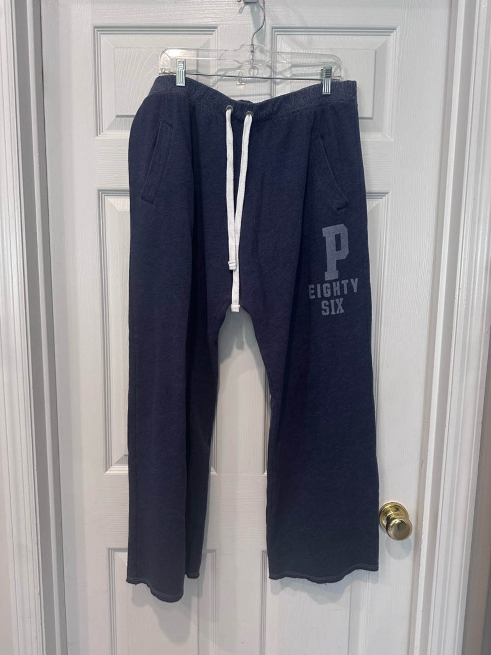 Victoria’s Secret Pink sweatpants